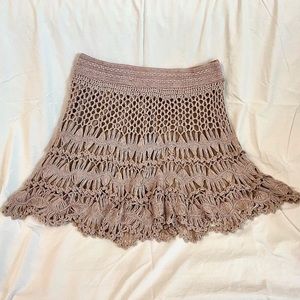 Miss Kelly flowing crochet overlay skirt. EUC S/m